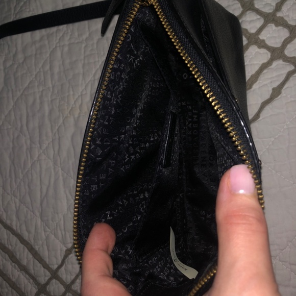 Kate Spade Crossbody - Picture 4 of 4